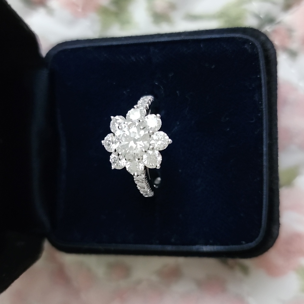 Harry Winston diamond ring sunflower collection engagement platinum D VS1 size 4 - Picture 6 of 15
